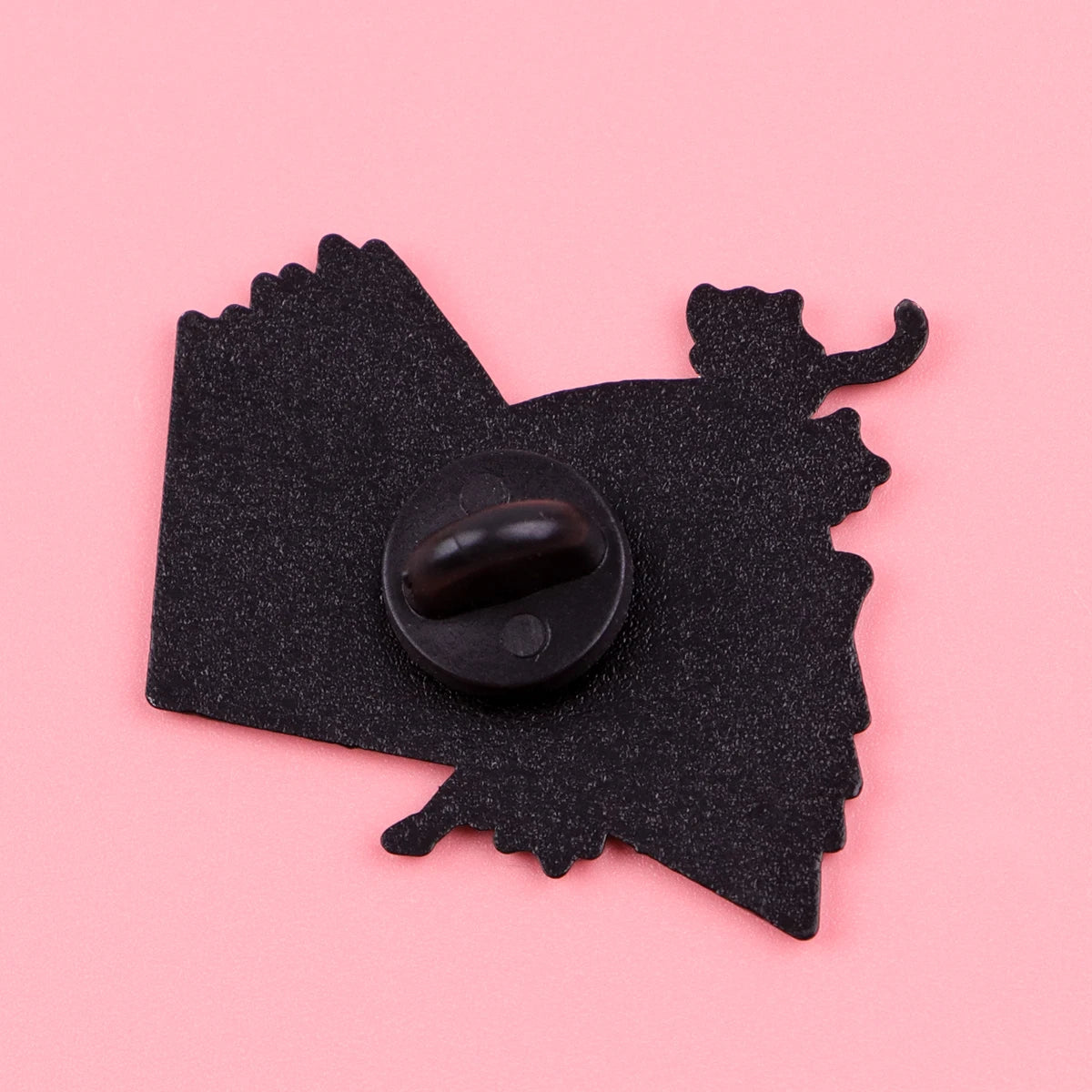 Fourth Wing Enamel Pins