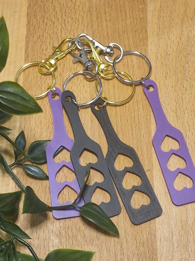 Paddle with Triple Hearts Keychain - Kinky BDSM 3d-Printed Accessory (etsy image id: 6563817548)