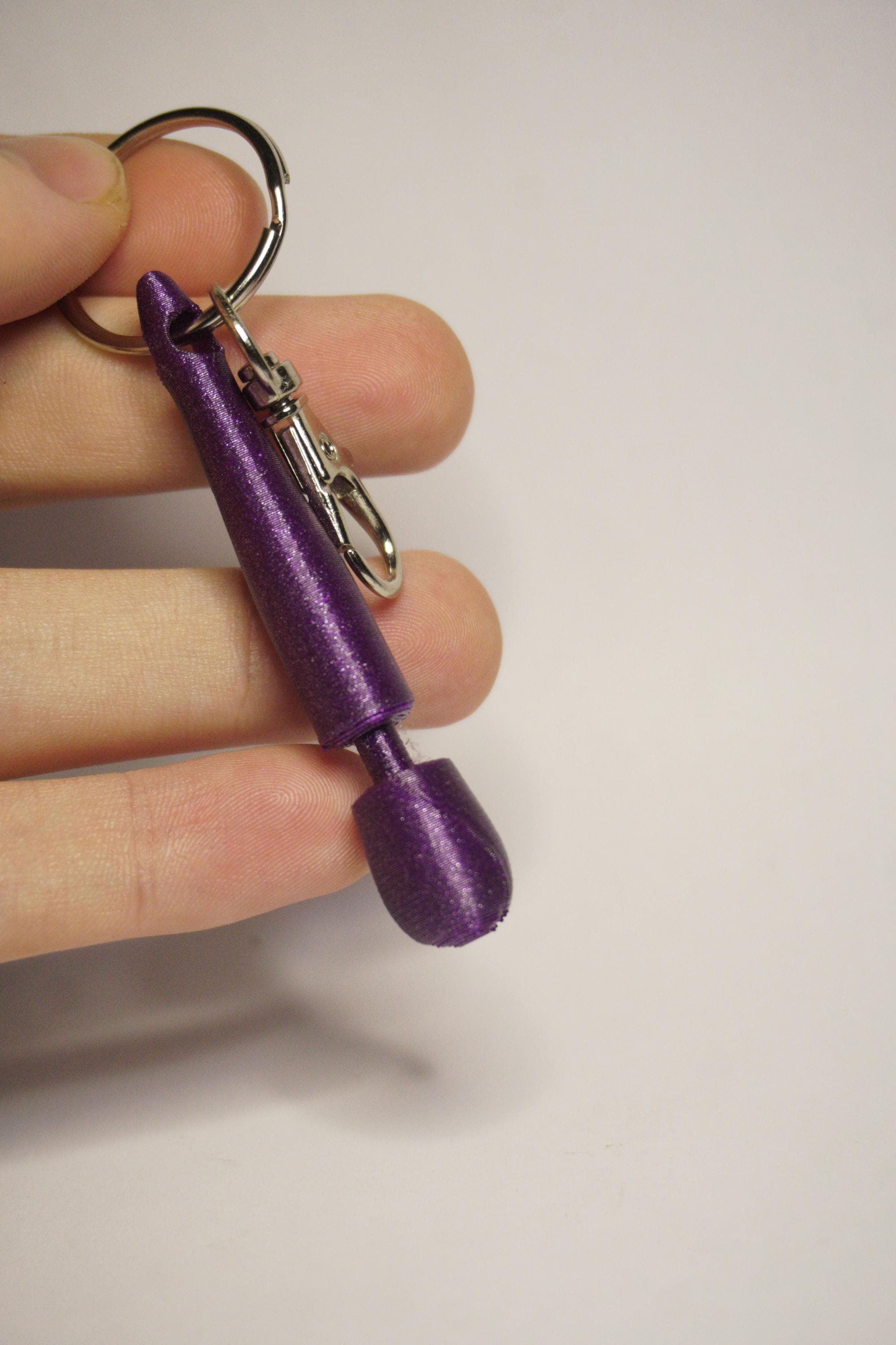Buzzy-Wand Keychain - Kinky / 3d-Printed Accessory - BDSM / LGBT Gift (etsy image id: 8043521907)